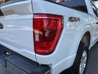 Ford F-150 2023 4x4 Platinum 4dr SuperCrew 5.5 ft. SB