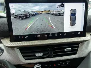 Ford Explorer 2025 AWD Active 4dr SUV