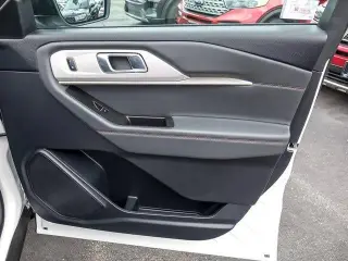 Ford Explorer 2025 AWD Active 4dr SUV