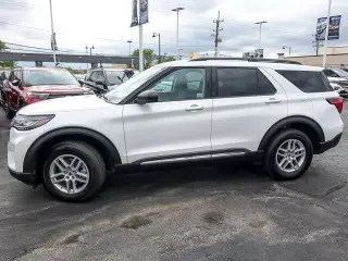 Ford Explorer 2025 AWD Active 4dr SUV