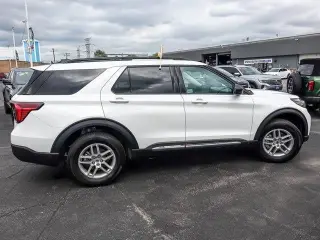 Ford Explorer 2025 AWD Active 4dr SUV