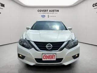 Nissan Altima 2016 2.5 SR 4dr Sedan