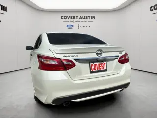 Nissan Altima 2016 2.5 SR 4dr Sedan