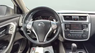 Nissan Altima 2016 2.5 SR 4dr Sedan