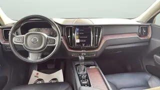 Volvo XC60 2021 AWD T5 Momentum 4dr SUV