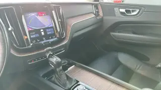 Volvo XC60 2021 AWD T5 Momentum 4dr SUV
