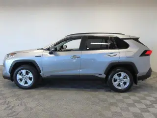 Toyota RAV4 Hybrid 2019 AWD XLE 4dr SUV