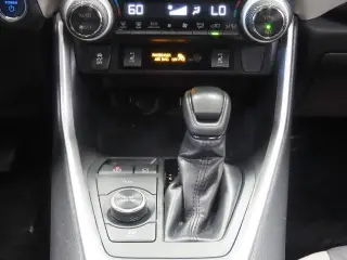 Toyota RAV4 Hybrid 2019 AWD XLE 4dr SUV