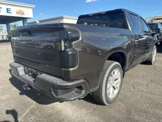 Chevrolet Silverado 1500 2021 4x2 Custom 4dr Crew Cab 5.8 ft. SB