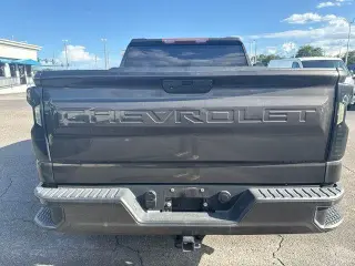 Chevrolet Silverado 1500 2021 4x2 Custom 4dr Crew Cab 5.8 ft. SB