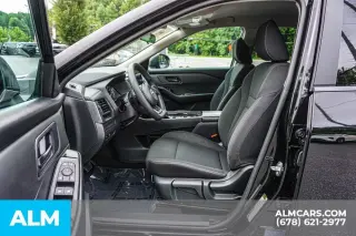 Nissan Rogue 2024 S 4dr Crossover