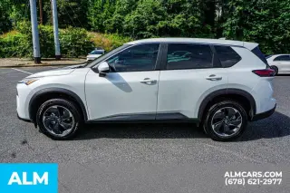 Nissan Rogue 2024 SV 4dr Crossover