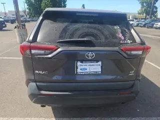 Toyota RAV4 2022 AWD LE 4dr SUV