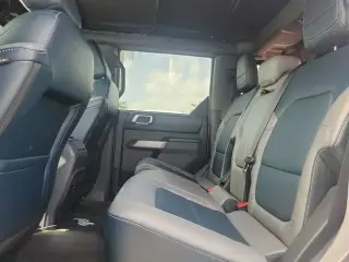 Ford Bronco 2023 4x4 Base Advanced 4dr SUV