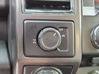 Ford F-150 2017 4x2 XLT 4dr SuperCrew 5.5 ft. SB