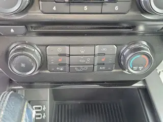 Ford F-150 2017 4x2 XLT 4dr SuperCrew 5.5 ft. SB