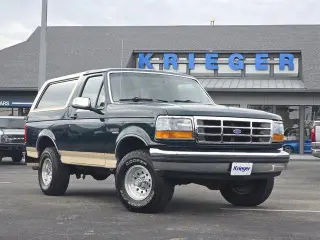 Ford Bronco 1992 2dr XLT 4WD SUV