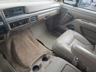 Ford Bronco 1992 2dr XLT 4WD SUV