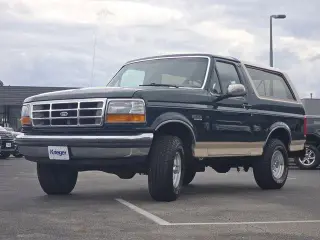 Ford Bronco 1992 2dr XLT 4WD SUV
