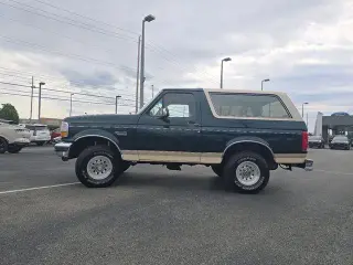Ford Bronco 1992 2dr XLT 4WD SUV