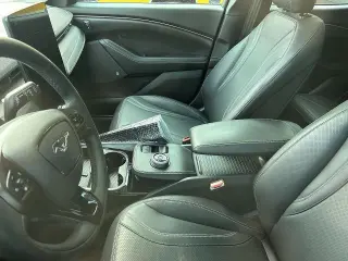Ford Mustang Mach-E 2023 Premium 4dr SUV