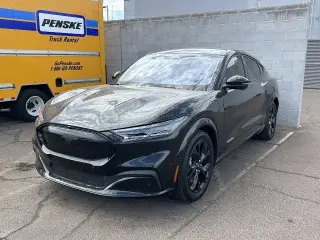 Ford Mustang Mach-E 2023 Premium 4dr SUV