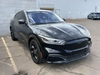 Ford Mustang Mach-E 2023 Premium 4dr SUV