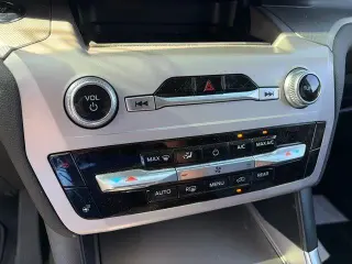 Ford Explorer 2023 XLT 4dr SUV