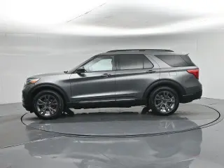 Ford Explorer 2023 XLT 4dr SUV