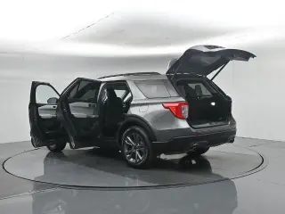 Ford Explorer 2023 XLT 4dr SUV