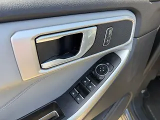Ford Explorer 2023 XLT 4dr SUV