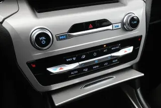 Ford Explorer 2023 XLT 4dr SUV