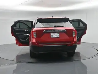 Ford Explorer 2023 XLT 4dr SUV