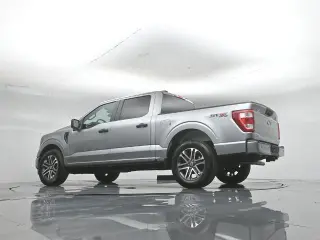 Ford F-150 2023 4x2 XL 4dr SuperCrew 6.5 ft. SB