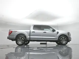 Ford F-150 2023 4x2 XL 4dr SuperCrew 6.5 ft. SB