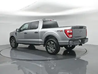 Ford F-150 2023 4x2 XL 4dr SuperCrew 6.5 ft. SB