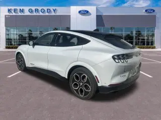 Ford Mustang Mach-E 2023 AWD GT 4dr SUV