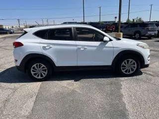 Hyundai TUCSON 2016 Eco 4dr SUV w/Beige Seats