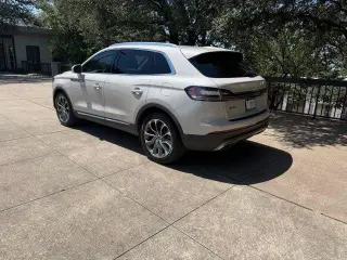 Lincoln Nautilus 2023 Reserve 4dr SUV