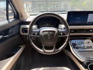 Lincoln Nautilus 2023 Reserve 4dr SUV