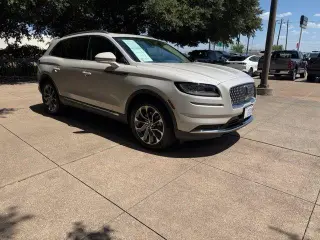 Lincoln Nautilus 2023 Reserve 4dr SUV