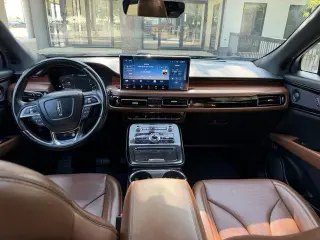 Lincoln Nautilus 2022 AWD Reserve 4dr SUV