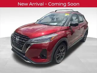 Nissan Kicks 2023 SR 4dr Crossover