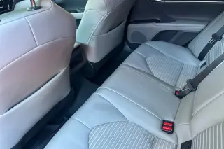 Toyota Camry Hybrid 2023 SE 4dr Sedan