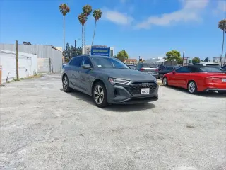 Audi Q8 e-tron 2024 AWD quattro Premium 4dr SUV