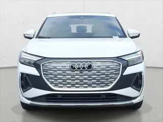 Audi Q4 e-tron 2025 AWD quattro Premium 55 4dr SUV