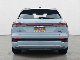 Audi Q4 e-tron 2025 AWD quattro Premium 55 4dr SUV