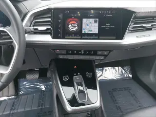 Audi Q4 e-tron 2025 AWD quattro Premium 55 4dr SUV