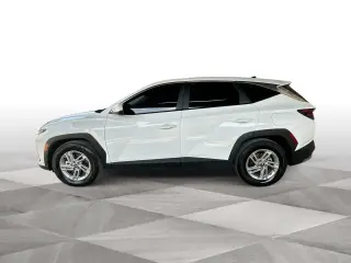 Hyundai TUCSON 2025 SE 4dr SUV