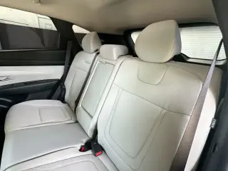 Hyundai TUCSON 2025 SE 4dr SUV